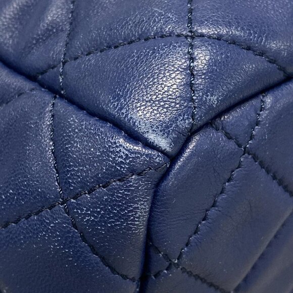 Auth CHANEL Matelasse A91273 Blue Lambskin Handbag - Picture 3 of 15